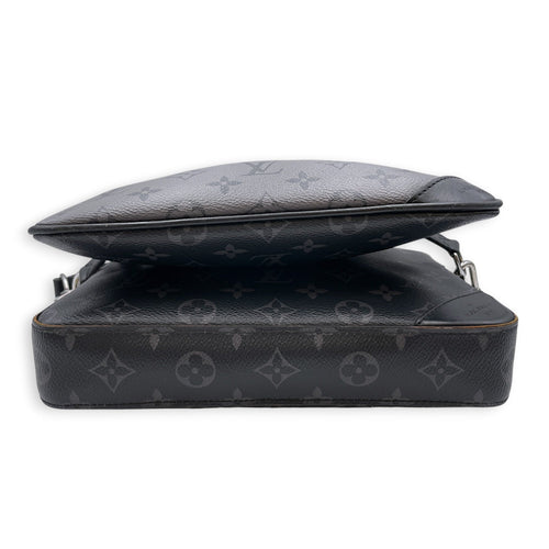 Tri Messenger Eclipse Monogram Reverse Grey Crossbody Bag in Canvas Silver hardware CL2607-22286 8