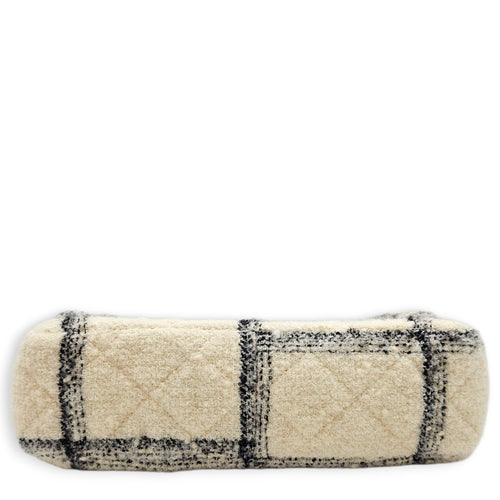 Wool Tweed Flap with Elegant Chain White Shoulder Bag in Tweed Gold hardware CL2607-22319 8