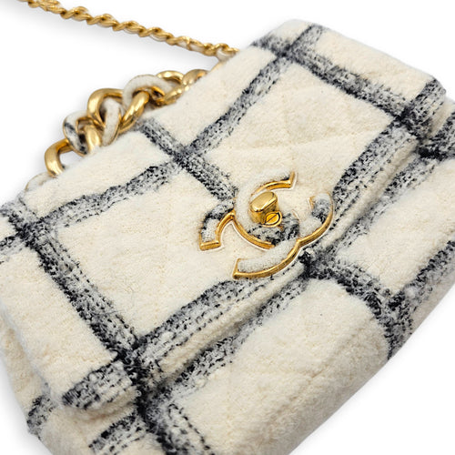 Wool Tweed Flap with Elegant Chain White Shoulder Bag in Tweed Gold hardware