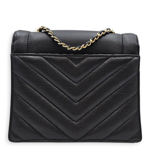 Chevron V Stitch Flap 18cm Black Crossbody Bag Gold hardware CL2607-22327 2