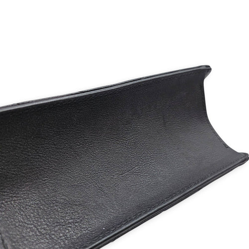 Chevron V Stitch Flap 18cm Black Crossbody Bag Gold hardware CL2607-22327 8