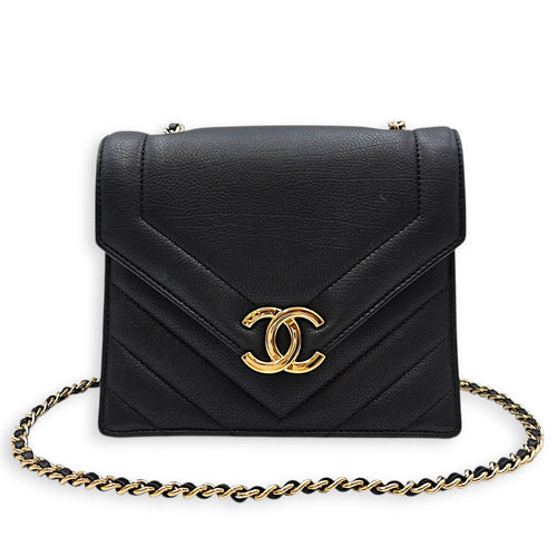 Chevron V Stitch Flap 18cm Black Crossbody Bag Gold hardware CL2607-22327 3
