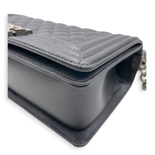 Boy Black Shoulder Bag in Caviar Leather Ruthenium hardware CL2607-22347 7