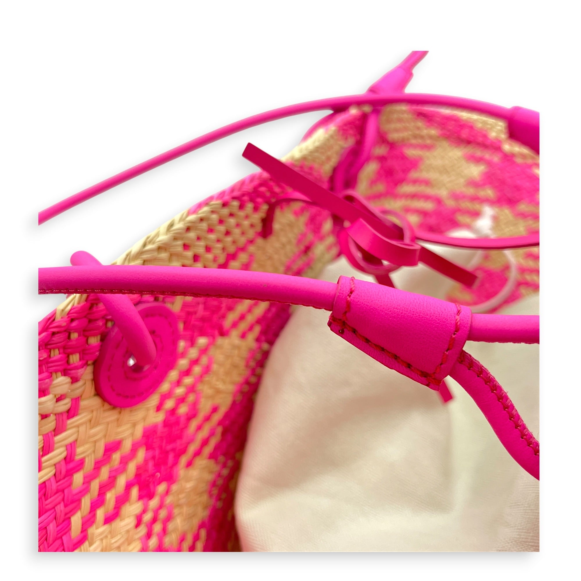 Loewe x Paula's Ibiza Anagram Basket Pink Shoulder Bag in Rattan CL2607-22355 11