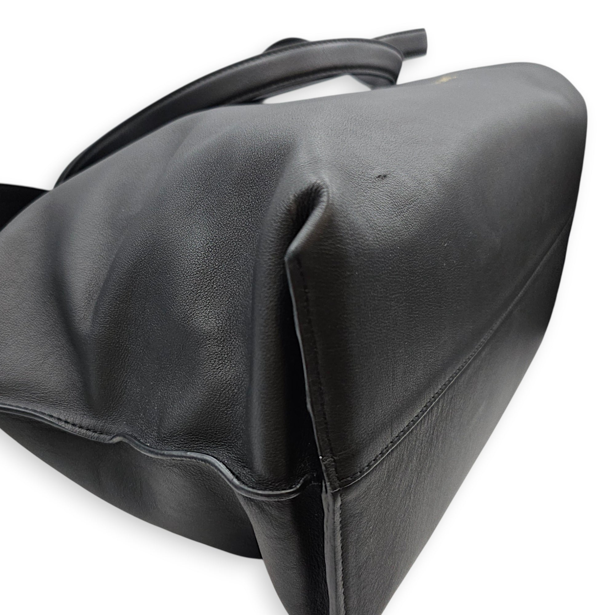 Flamingo Extra Large Black Shoulder Bag in Calfskin CL2607-22391 8