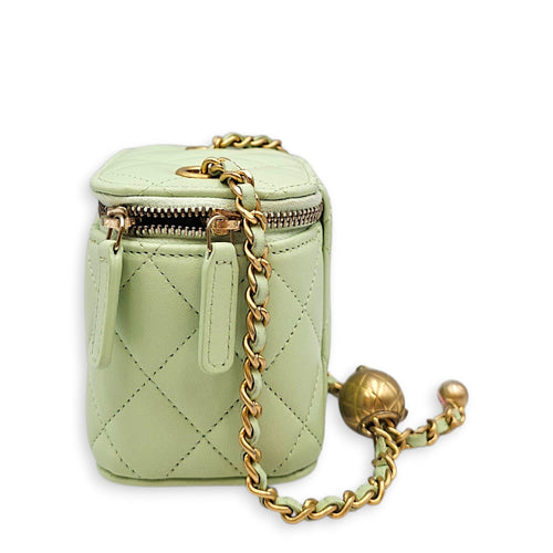 Vanity Case with Chain Small Green Crossbody Bag in Lambskin Gold hardware CL2607-22393 3