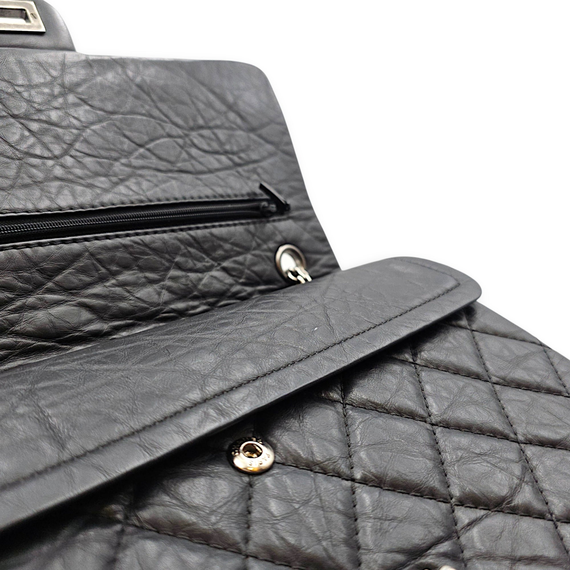 Reissue Flap Black Shoulder Bag in Distressed Leather Ruthenium hardware CL2607-22419 8