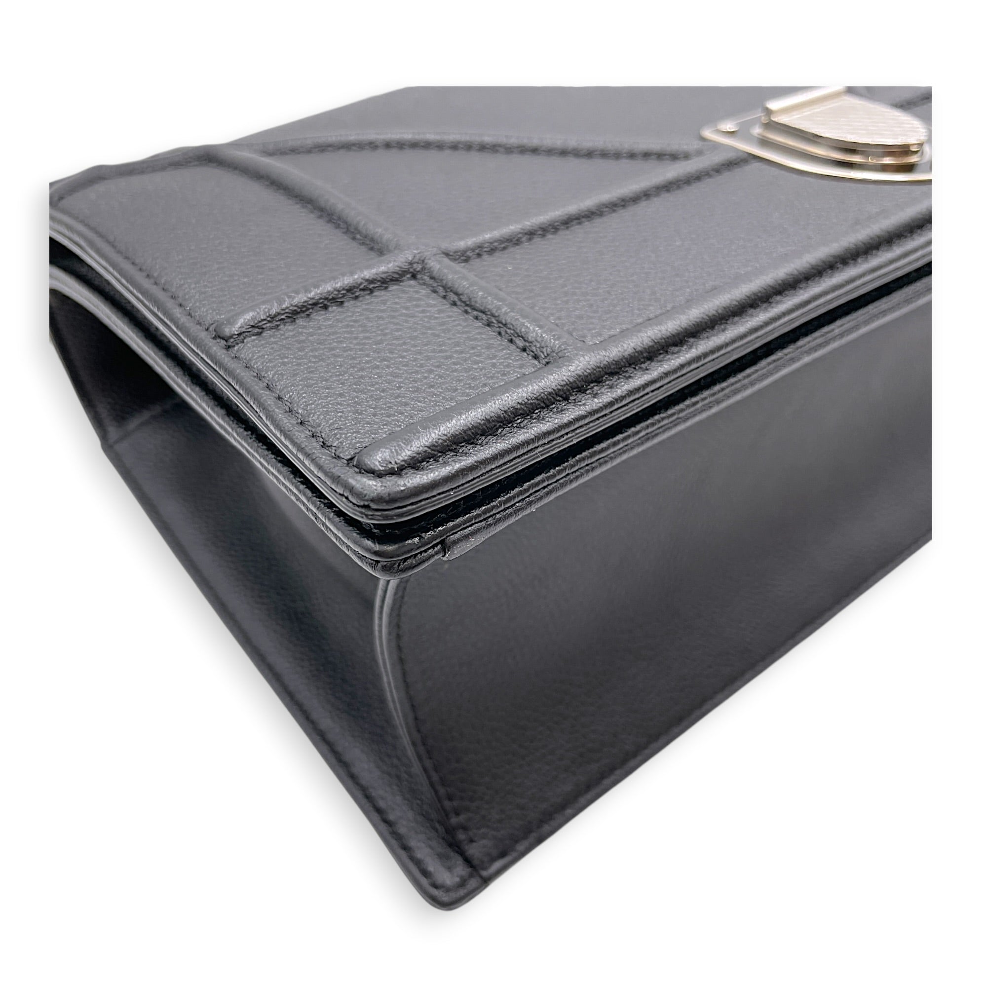 Diorama 25cm Black Shoulder Bag in Calfskin Silver hardware CL2607-22451 10