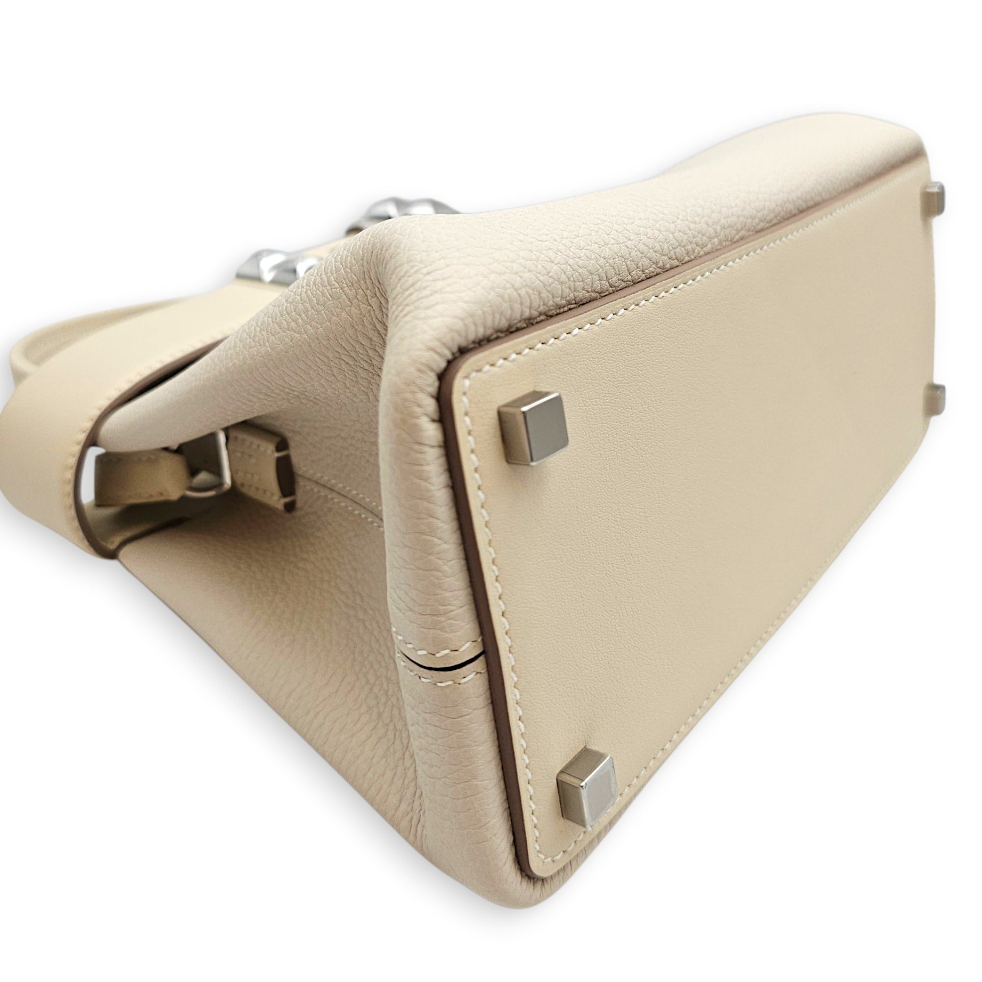 Medor Bag Craie in Togo Palladium hardware CL2607-22501 7