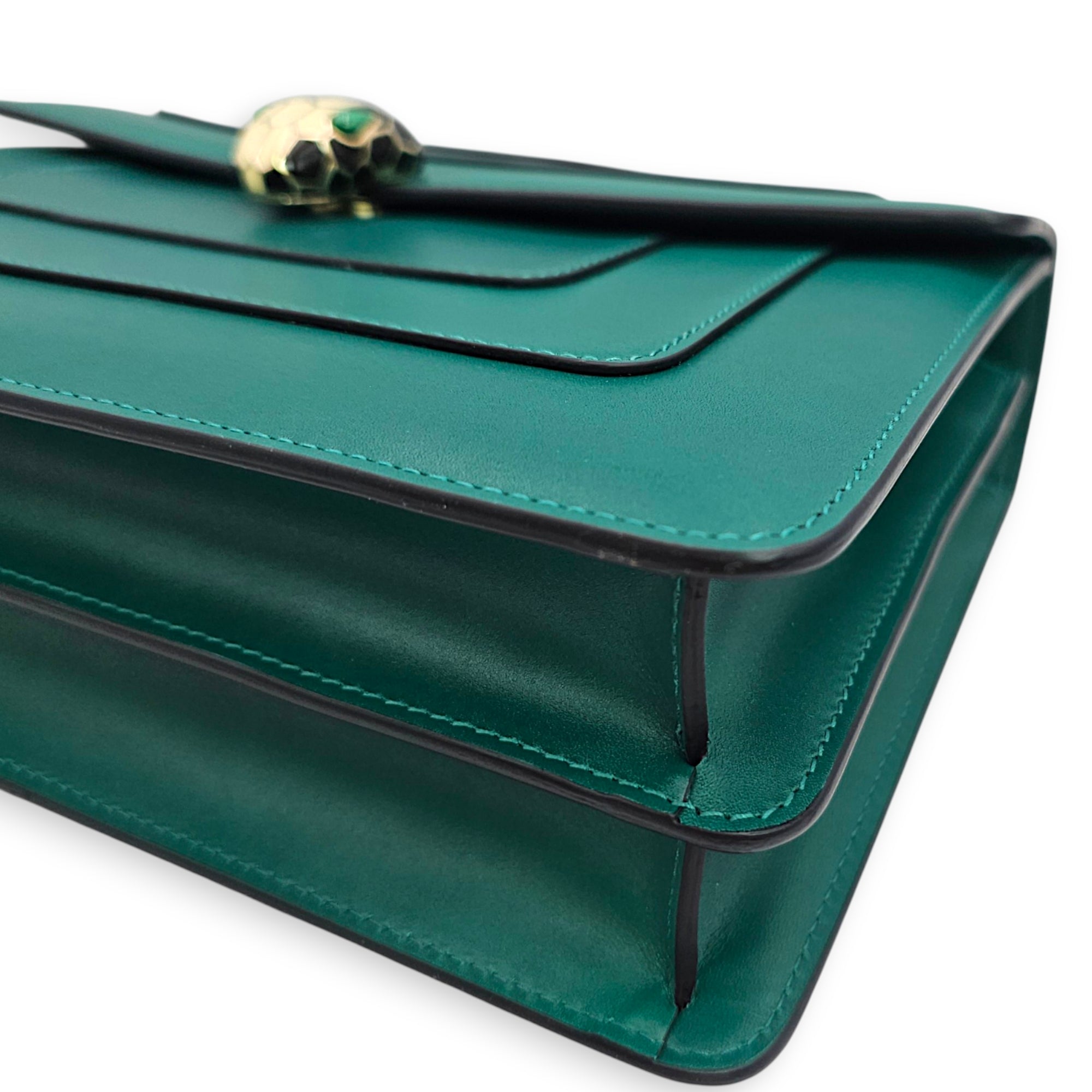 Serpenti Forever with snakehead closure 25cm Green Shoulder Bag in Calfskin Gold hardware CL2607-22537 10