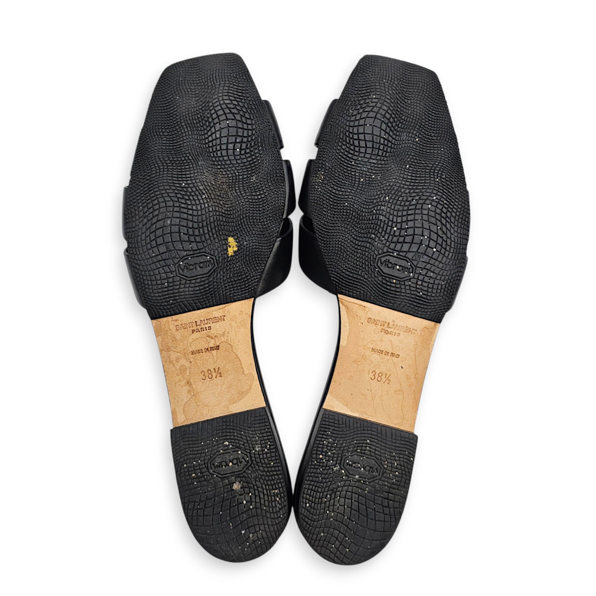 Tribute Flat Black Flats in Calfskin CL2607-22548 2