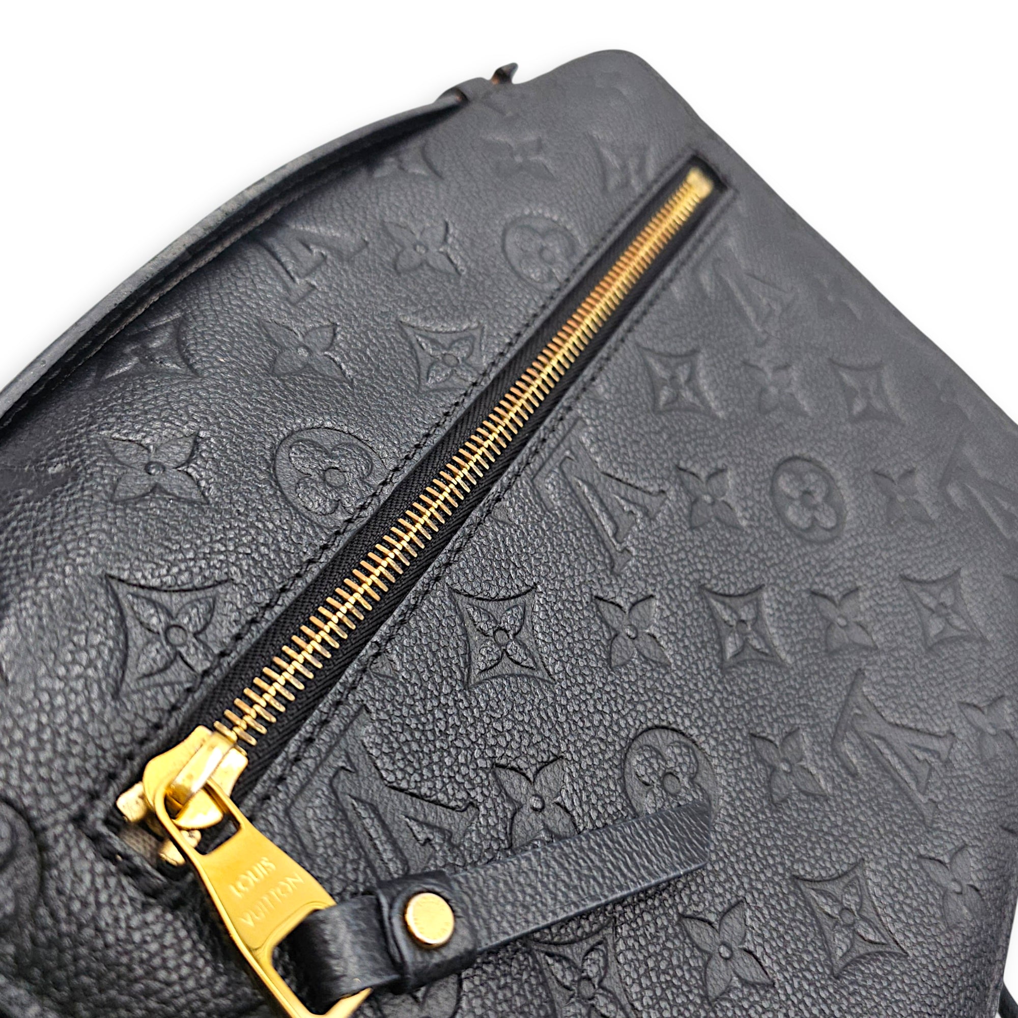 Pochette Metis Black Crossbody Bag in Empreinte Leather Gold hardware CL2607-22557 9