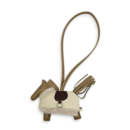 Rodeo Robeo Pluch PM Craie/Beige Marfa/Terre Bag Accessory in Swift Palladium hardware CL2607-22592 1