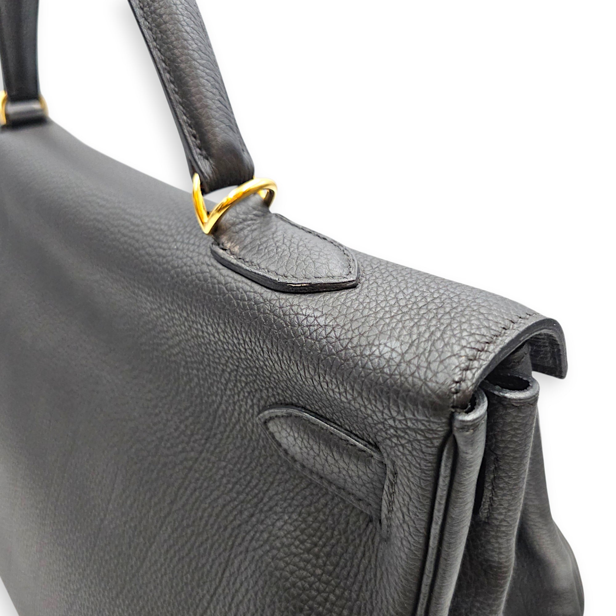 Kelly 40 Noir in Togo Gold hardware CL2607-22615 11
