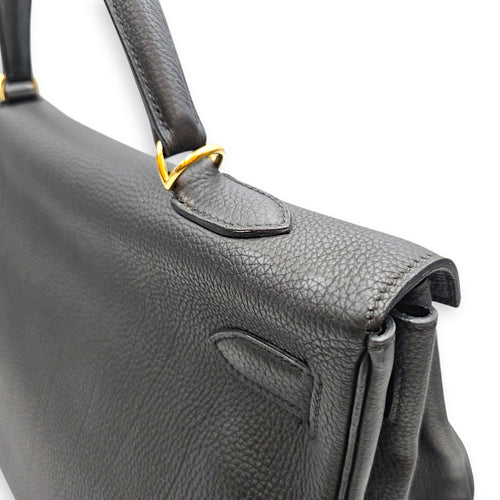 Kelly 40 Noir in Togo Gold hardware CL2607-22615 11