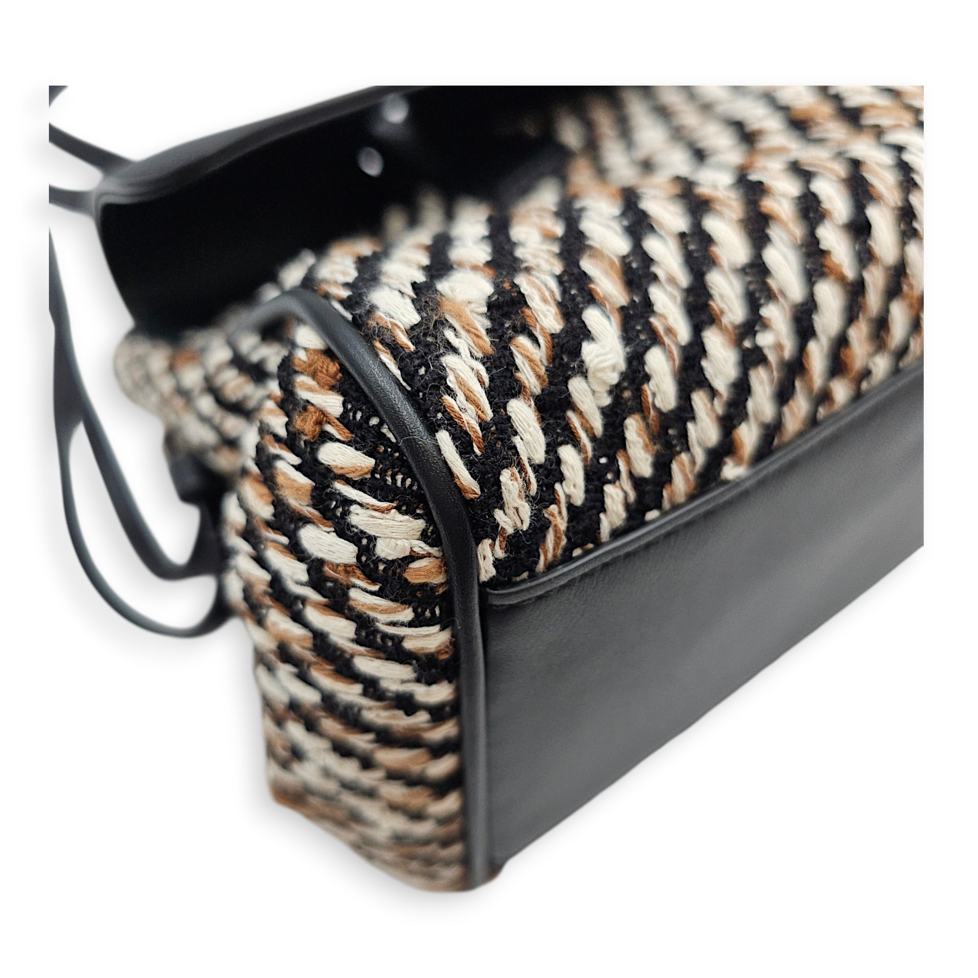 "Urban Essential " East West Shopping Tote Small Black Shoulder Bag in tweed Gold hardware CL2607-22645 10