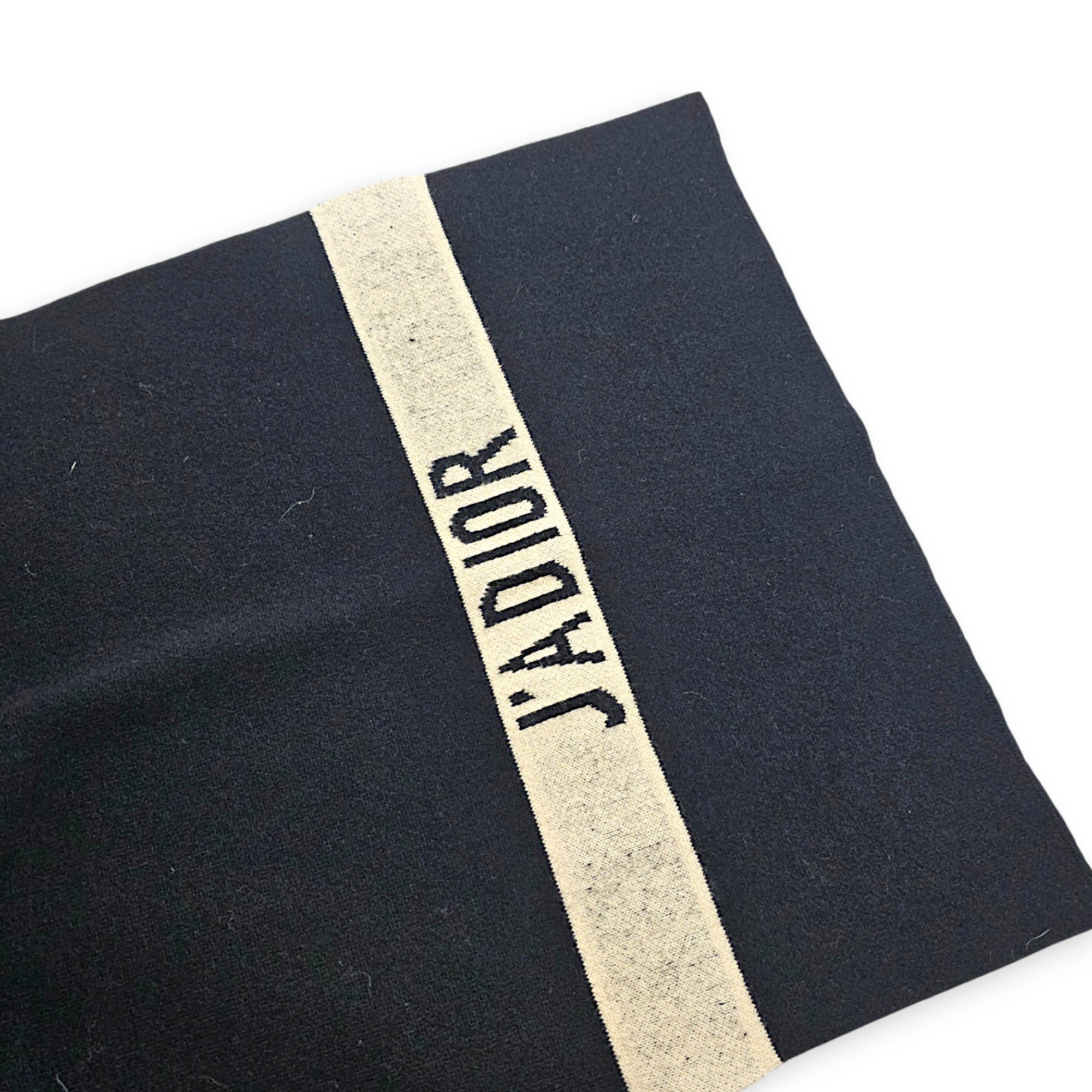 Scarf 220cm x35cm Black Shawl in cashmere CL2607-22705 3