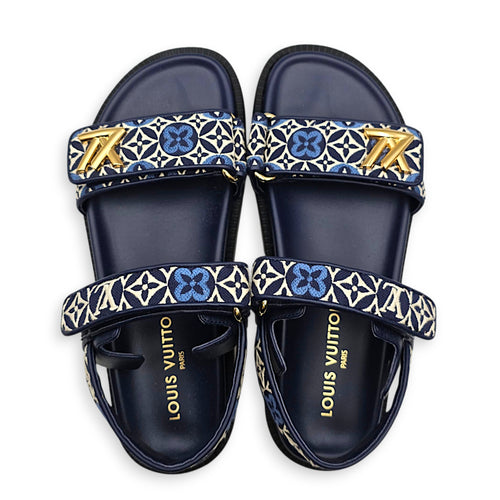 Sunset Flat Comfort Sandals 39 Blue Sandals in Calfskin Gold hardware