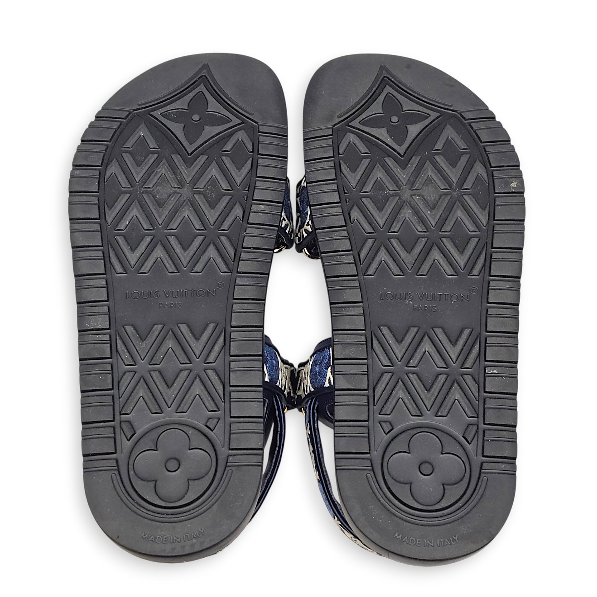 Sunset Flat Comfort Sandals 39 Blue Sandals in Calfskin Gold hardware