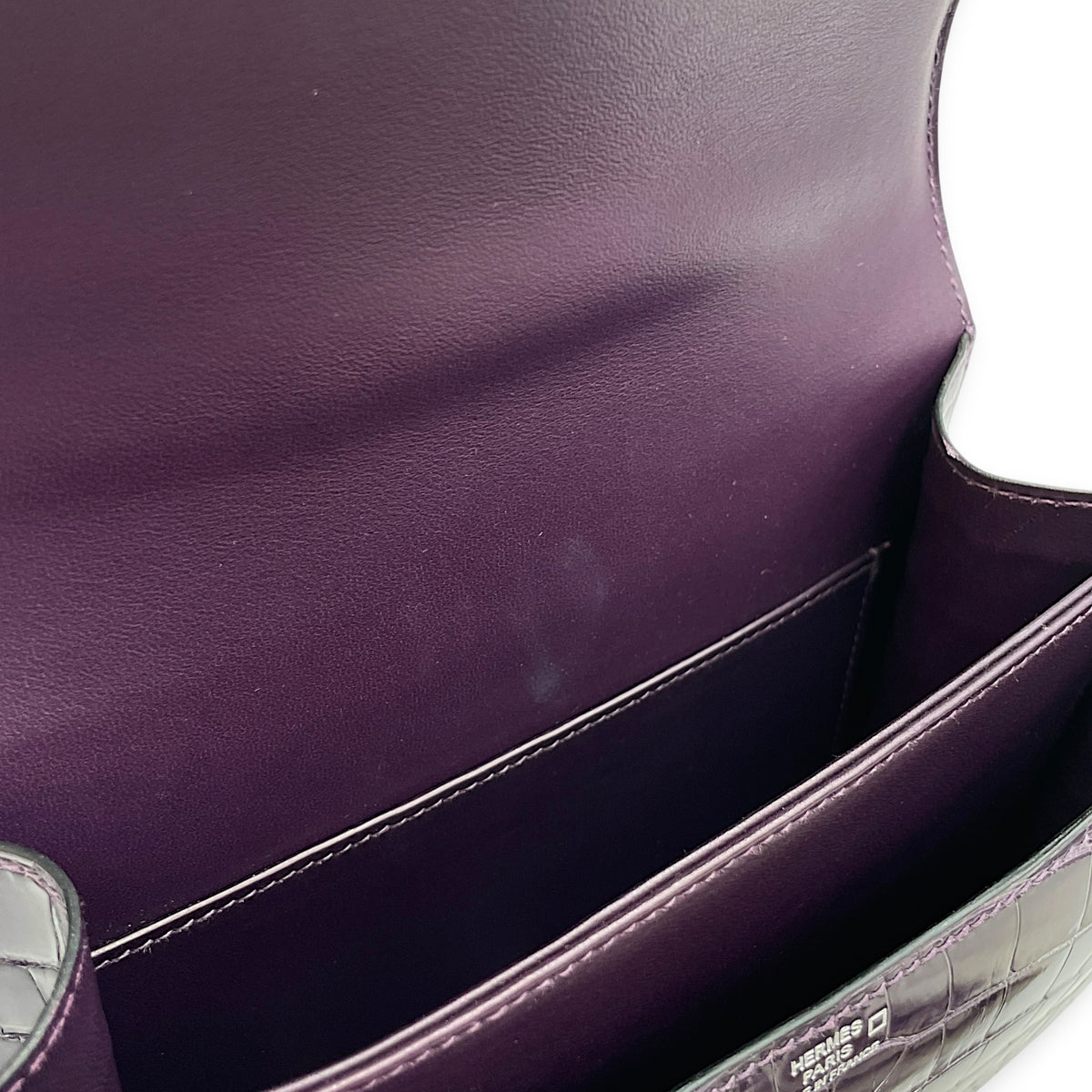 Constance 18 Amethyst in Shiny Alligator Palladium hardware