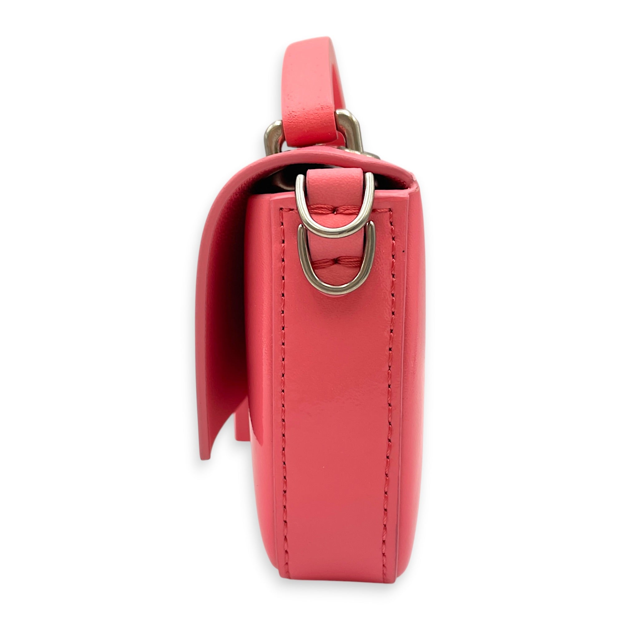 Baguette 18 Pink Crossbody Bag in Patent Leather Silver hardware
