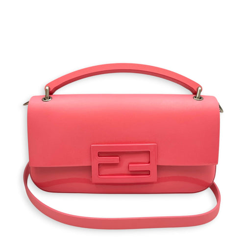 Baguette 18cm Pink Crossbody Bag in Patent Leather Silver hardware