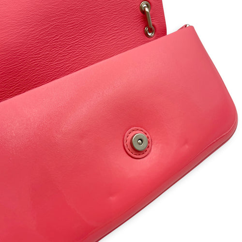 Baguette 18cm Pink Crossbody Bag in Patent Leather Silver hardware