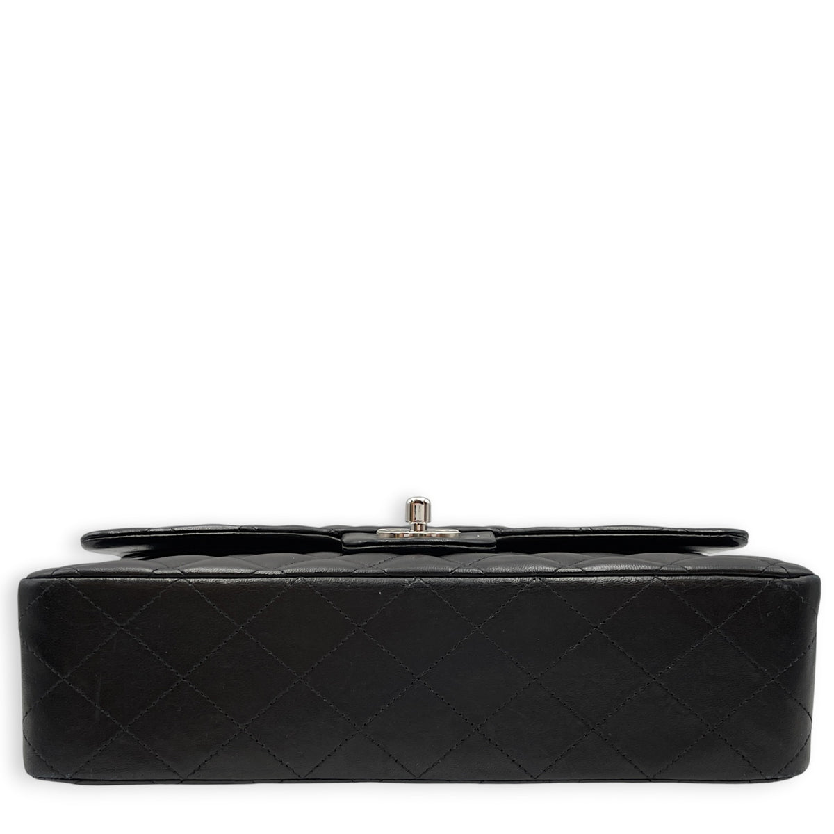 Classic Medium Black Shoulder Bag in Lambskin Silver hardware