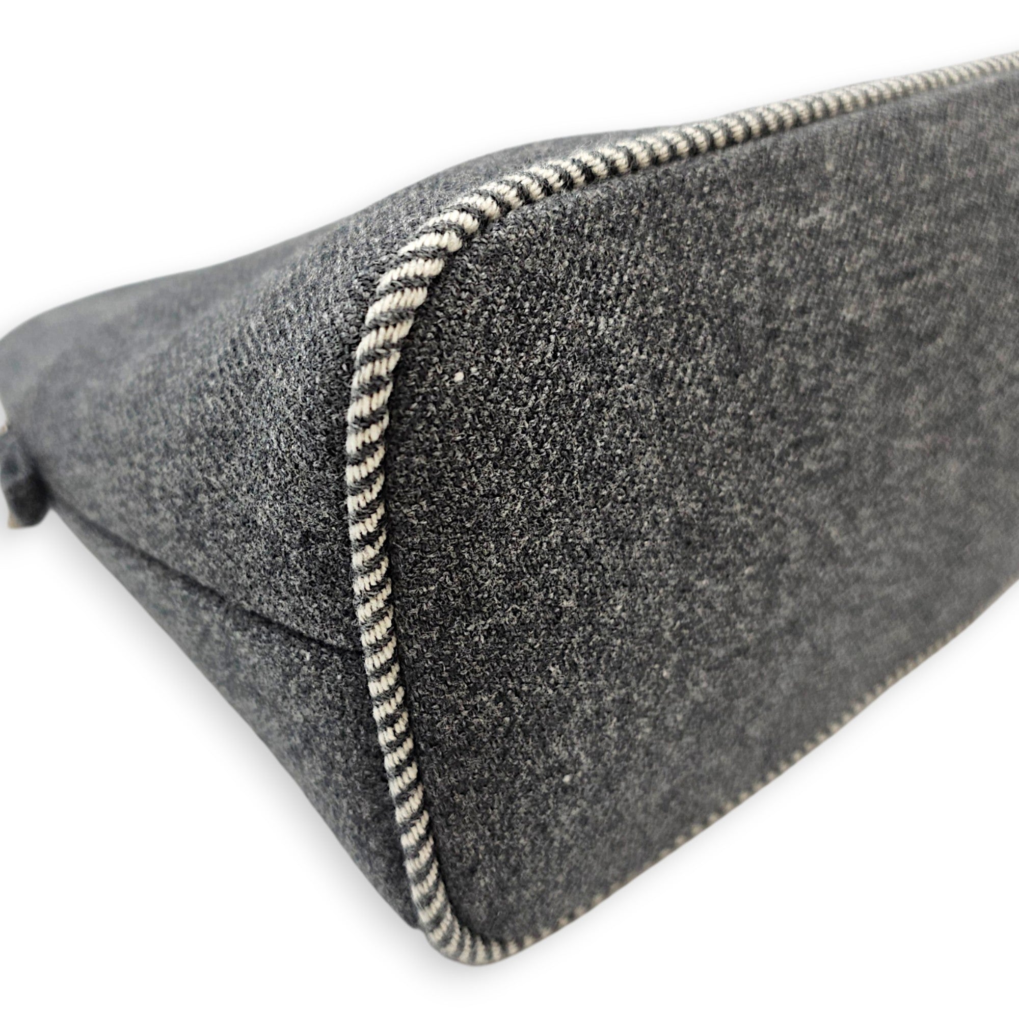 Animaux Bolide Case Gris galet in Wool CL2608-023037 8