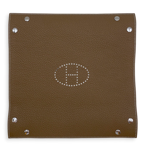 Mises et Relances H Evelyne  25 by 25cm Etoupe  Change tray in Clemence Palladium hardware CL2608-023038 1