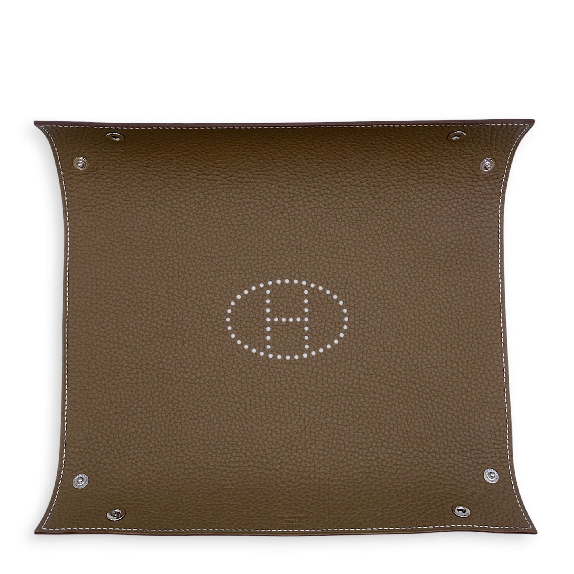 Mises et Relances H Evelyne  25 by 25cm Etoupe  Change tray in Clemence Palladium hardware CL2608-023038 2