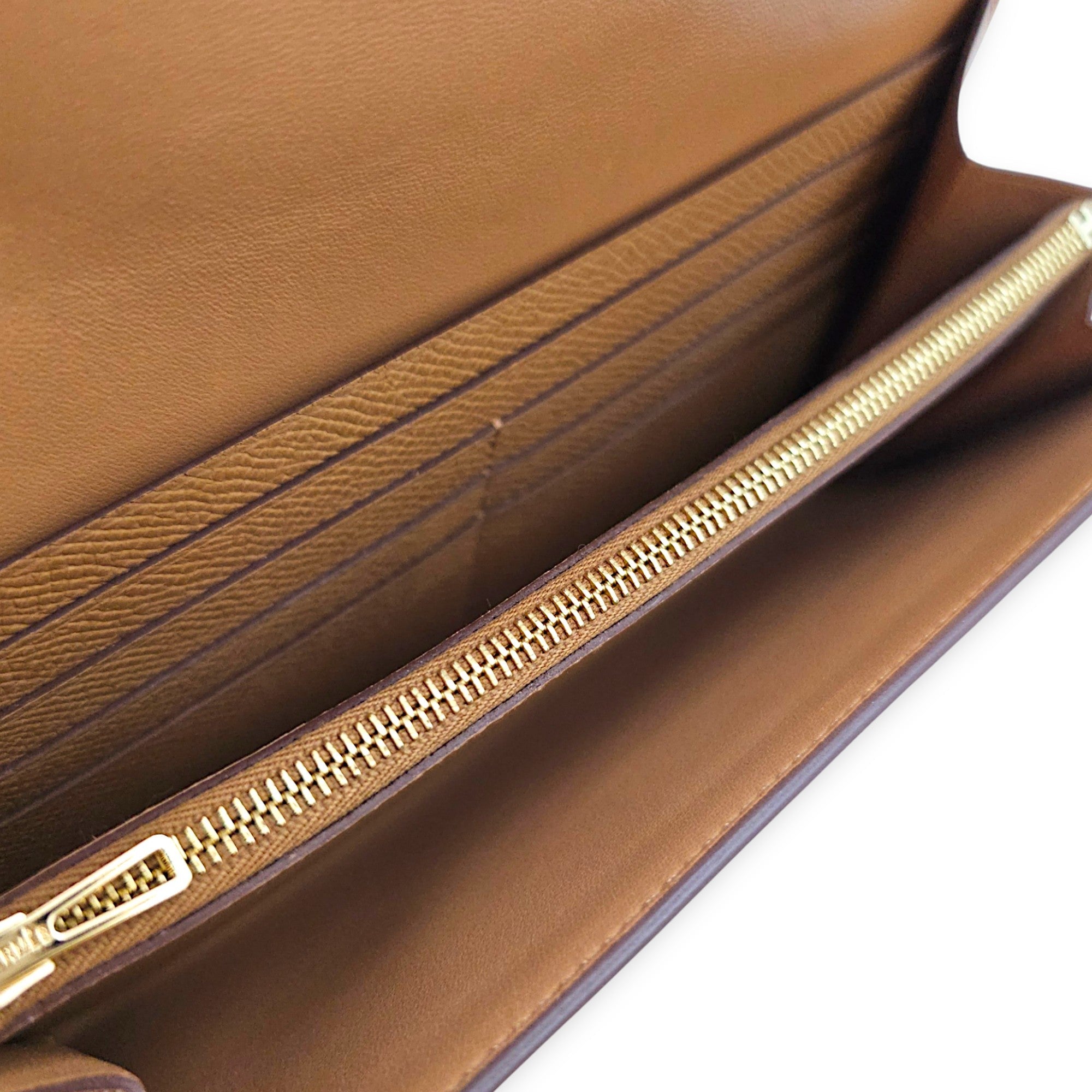 Constance To Go  Biscuit Wallet in Epsom Gold hardware CL2608-023069 3