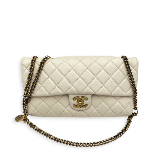 Timeless CC 30cm  White  Shoulder Bag in Calfskin Antique Brass hardware CL2608-023073 15