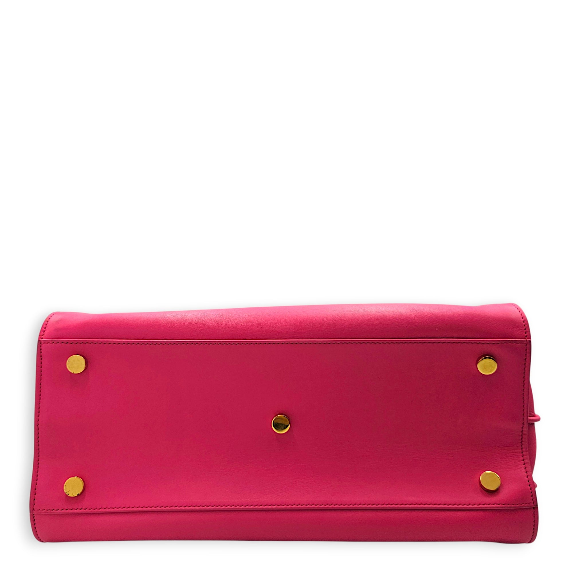 Sac de Jour 30 Fuchsia Top Handle Bag in Calfskin Gold hardware