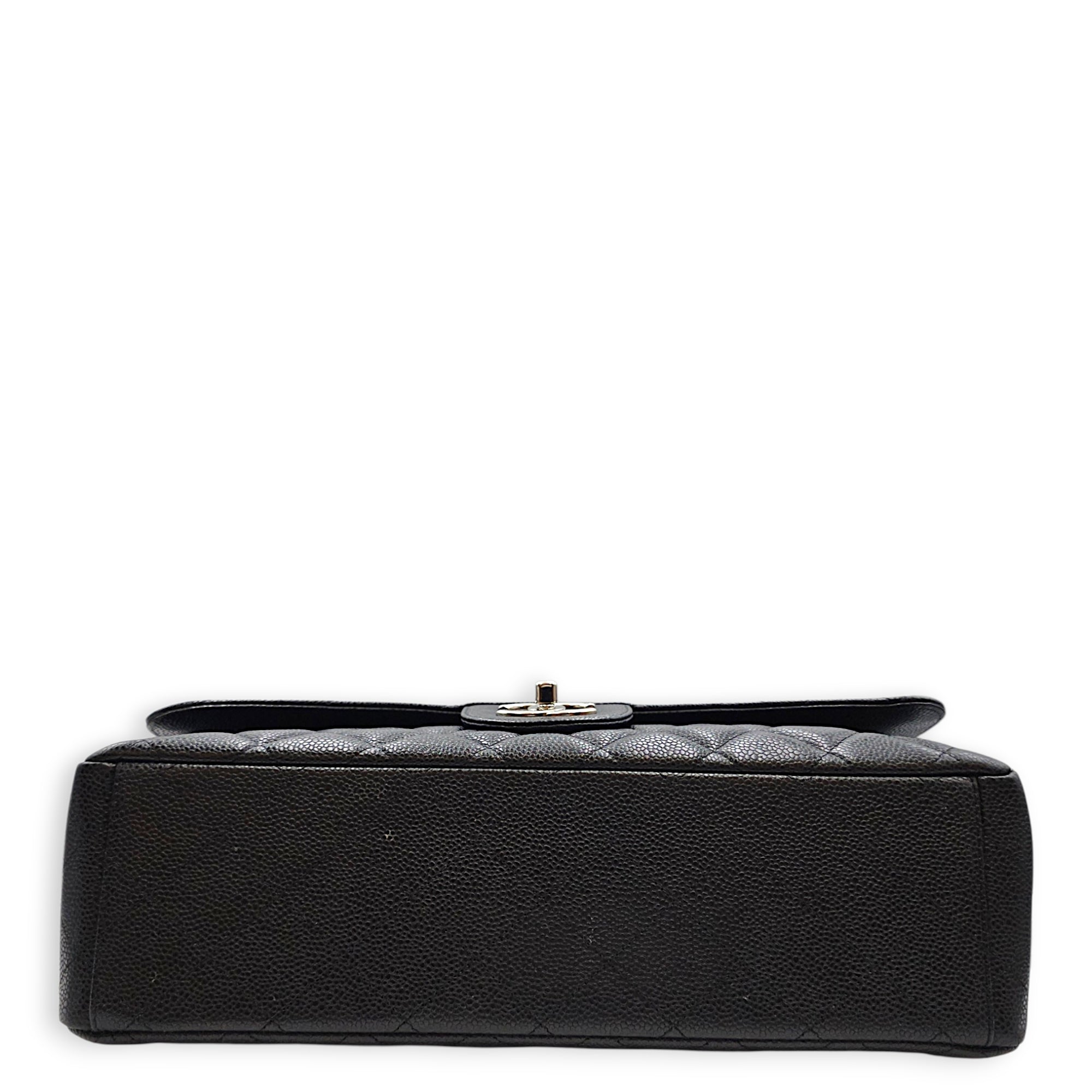 Classic Double Flap  Maxi Black Shoulder Bag in Caviar Leather Silver hardware CL2608-023103 5