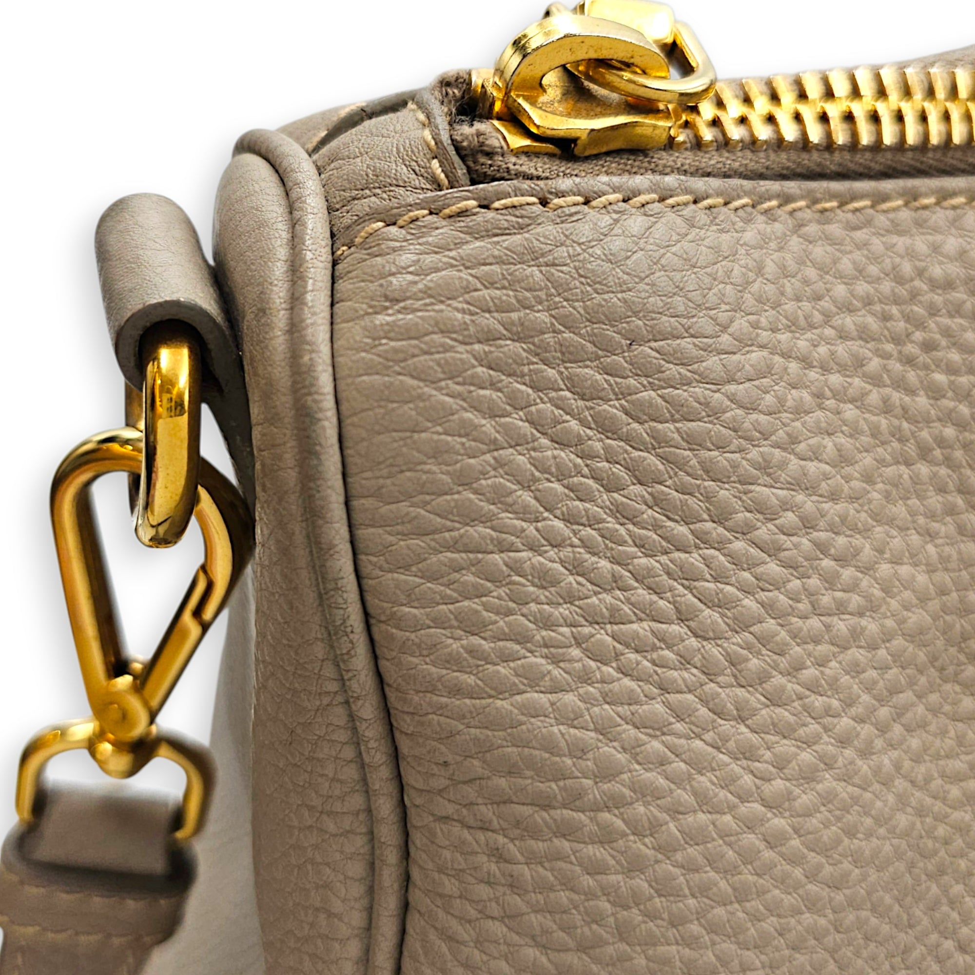 VItello Daino  38cm  Grey Shoulder Bag in Calfskin Gold hardware CL2608-023104 9