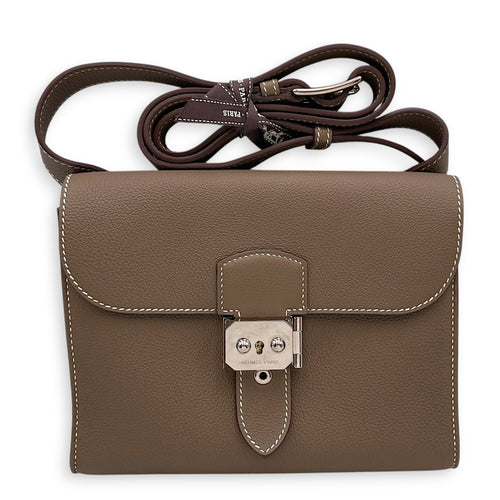 Sac a Depeches 21 Etoupe in Togo Gold hardware