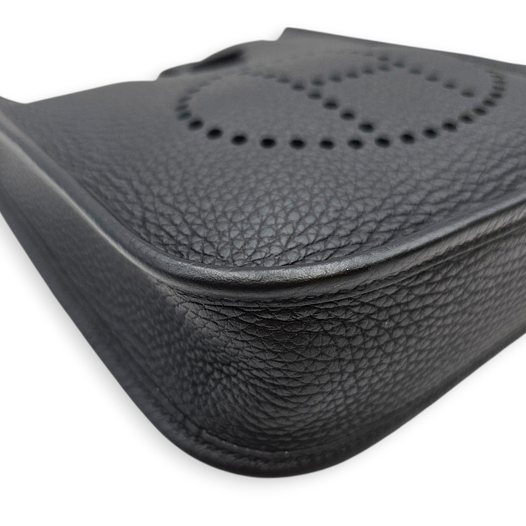Evelyne Mini Noir in Clemence Palladium hardware CL2608-023133 9