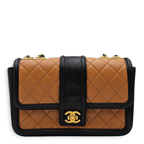 Elegant Flap  Caramel/Black Shoulder Bag in Lambskin Gold hardware