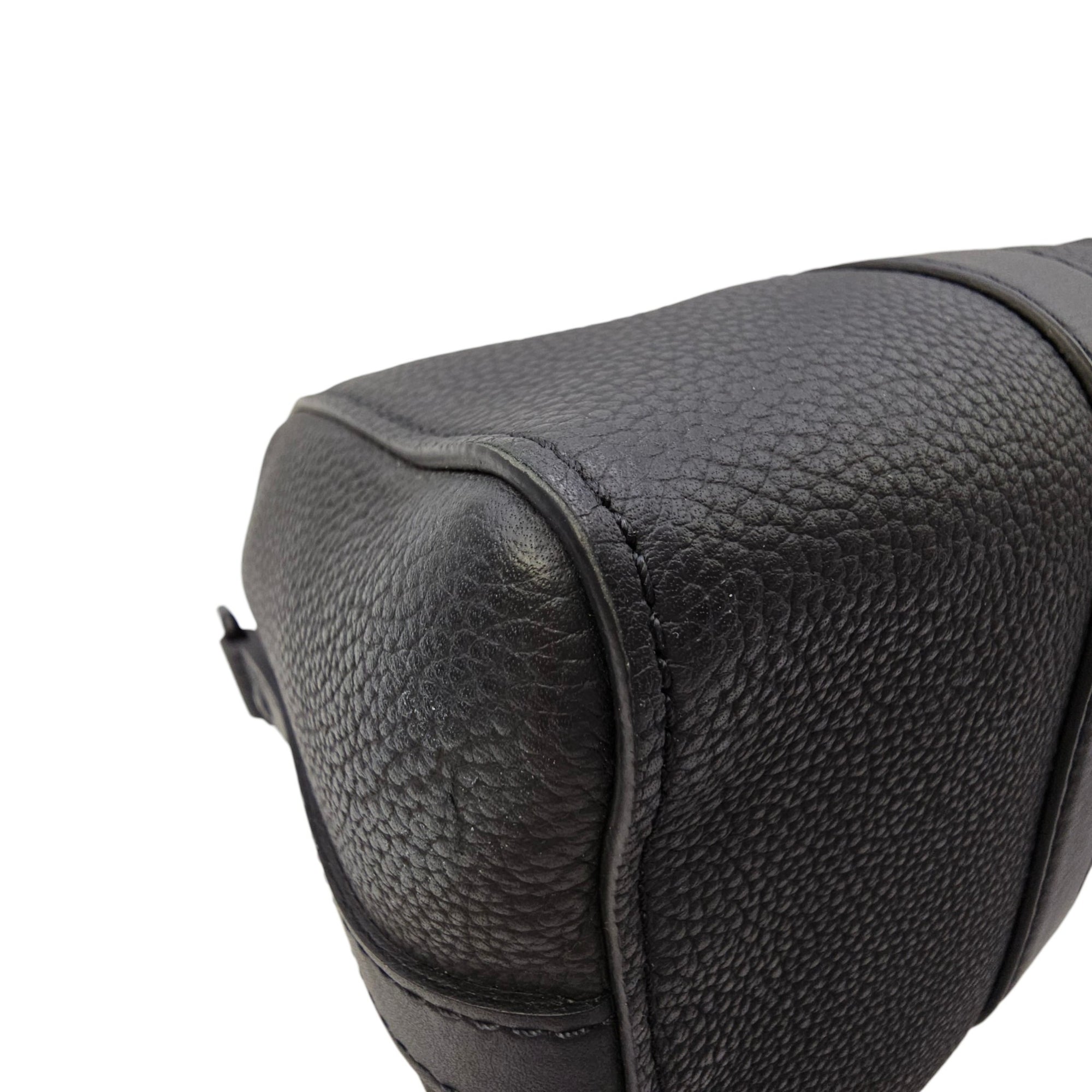 Aerogram City 27 Black Crossbody Bag in Calfskin Gunmetal hardware