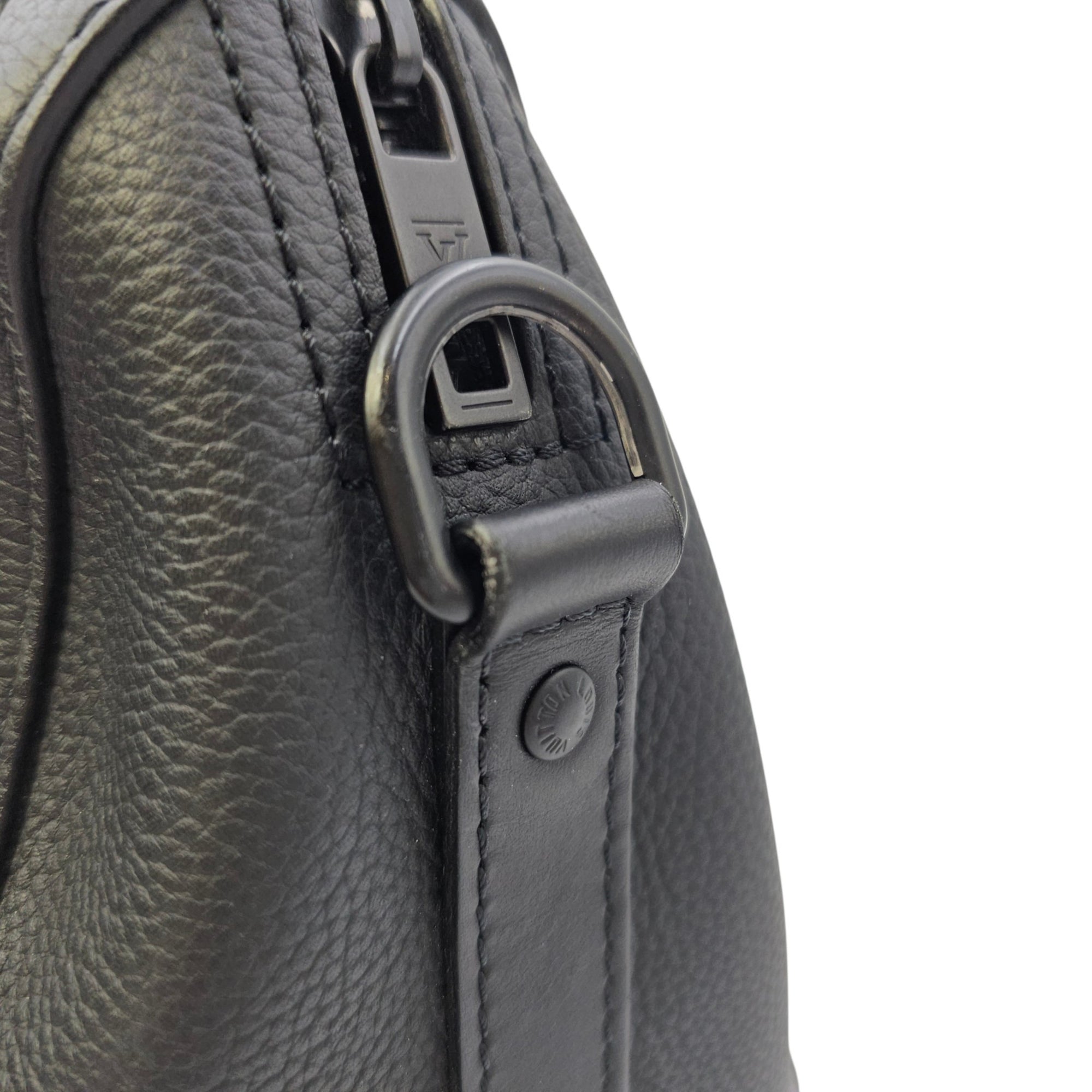 Aerogram City 27 Black Crossbody Bag in Calfskin Gunmetal hardware