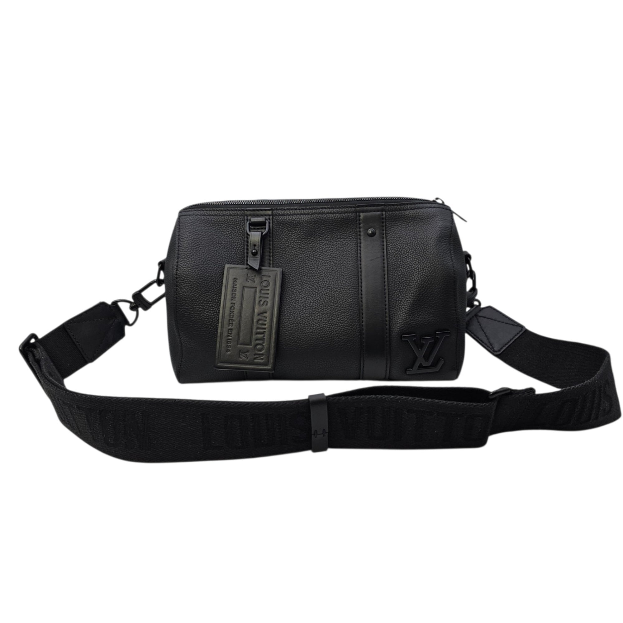 Aerogram City 27 Black Crossbody Bag in Calfskin Gunmetal hardware