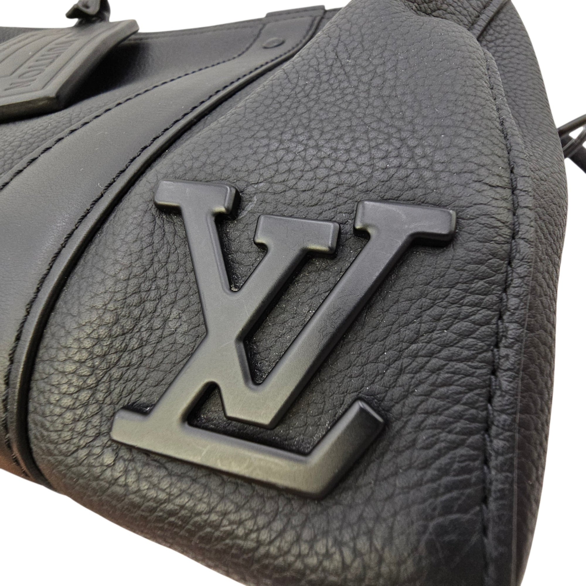 Aerogram City 27 Black Crossbody Bag in Calfskin Gunmetal hardware