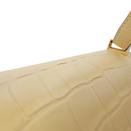 Constance 24 Vanille in Matte Alligator Gold hardware