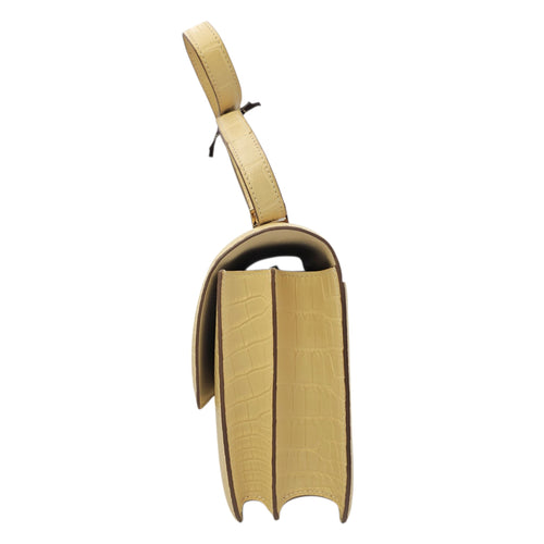 Constance 24 Vanille in Matte Alligator Gold hardware