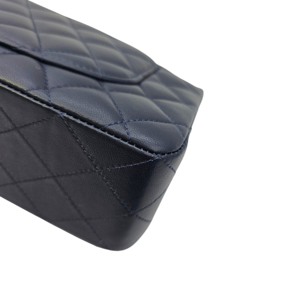 Classic Small Navy Blue Shoulder Bag in Lambskin Gold hardware