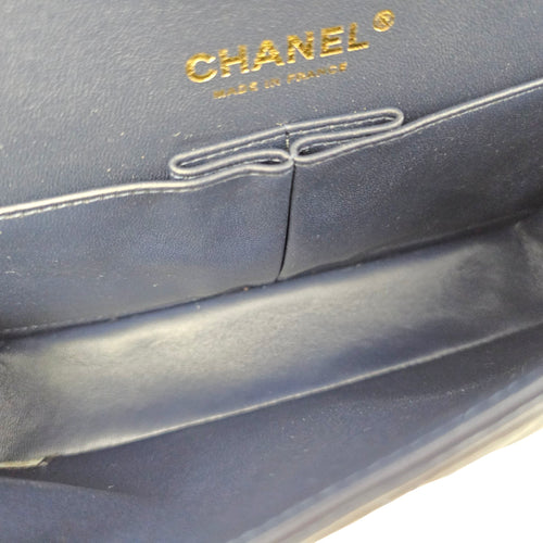 Classic Small Navy Blue Shoulder Bag in Lambskin Gold hardware