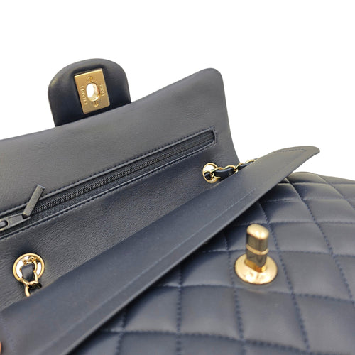 Classic Small Navy Blue Shoulder Bag in Lambskin Gold hardware