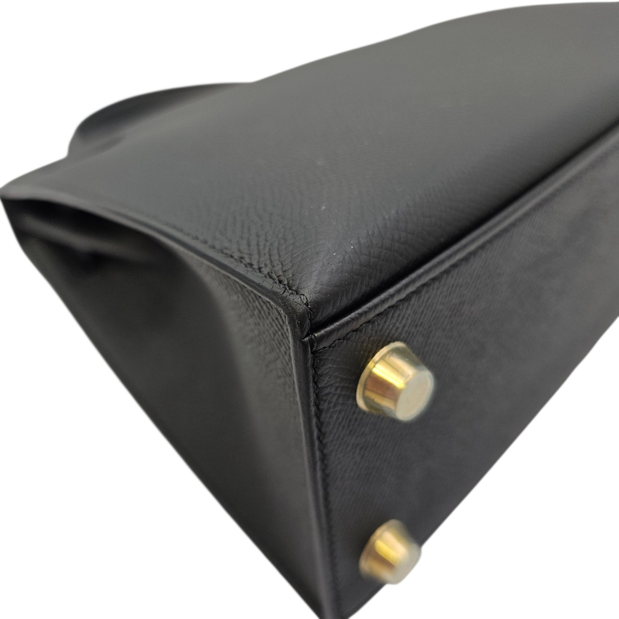 Sellier Kelly 25 Noir in Epsom Gold hardware