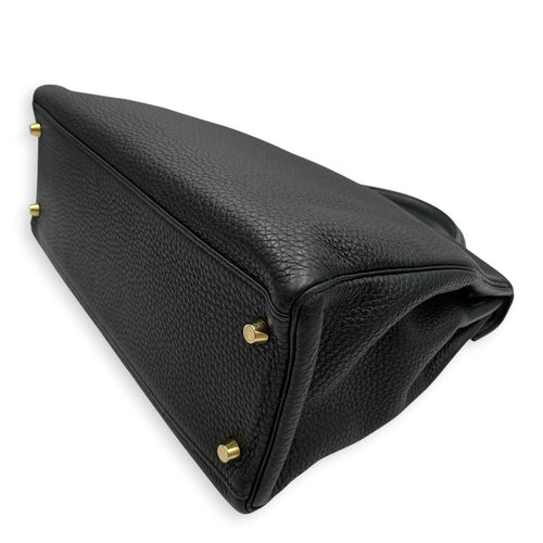 Kelly 32 Noir in Togo Gold hardware
